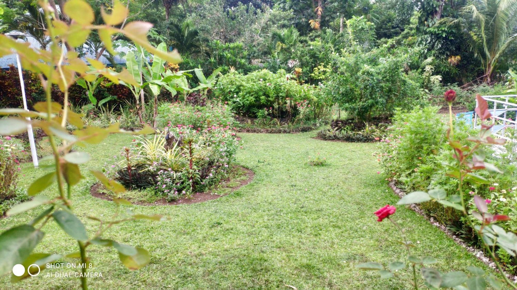 Sun House Rental Mambajao Exteriör bild