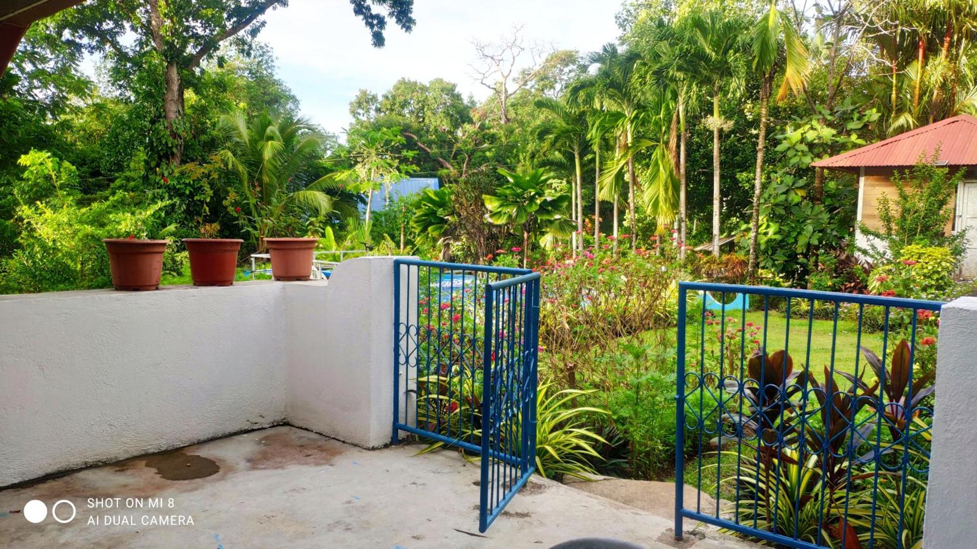 Sun House Rental Mambajao Exteriör bild