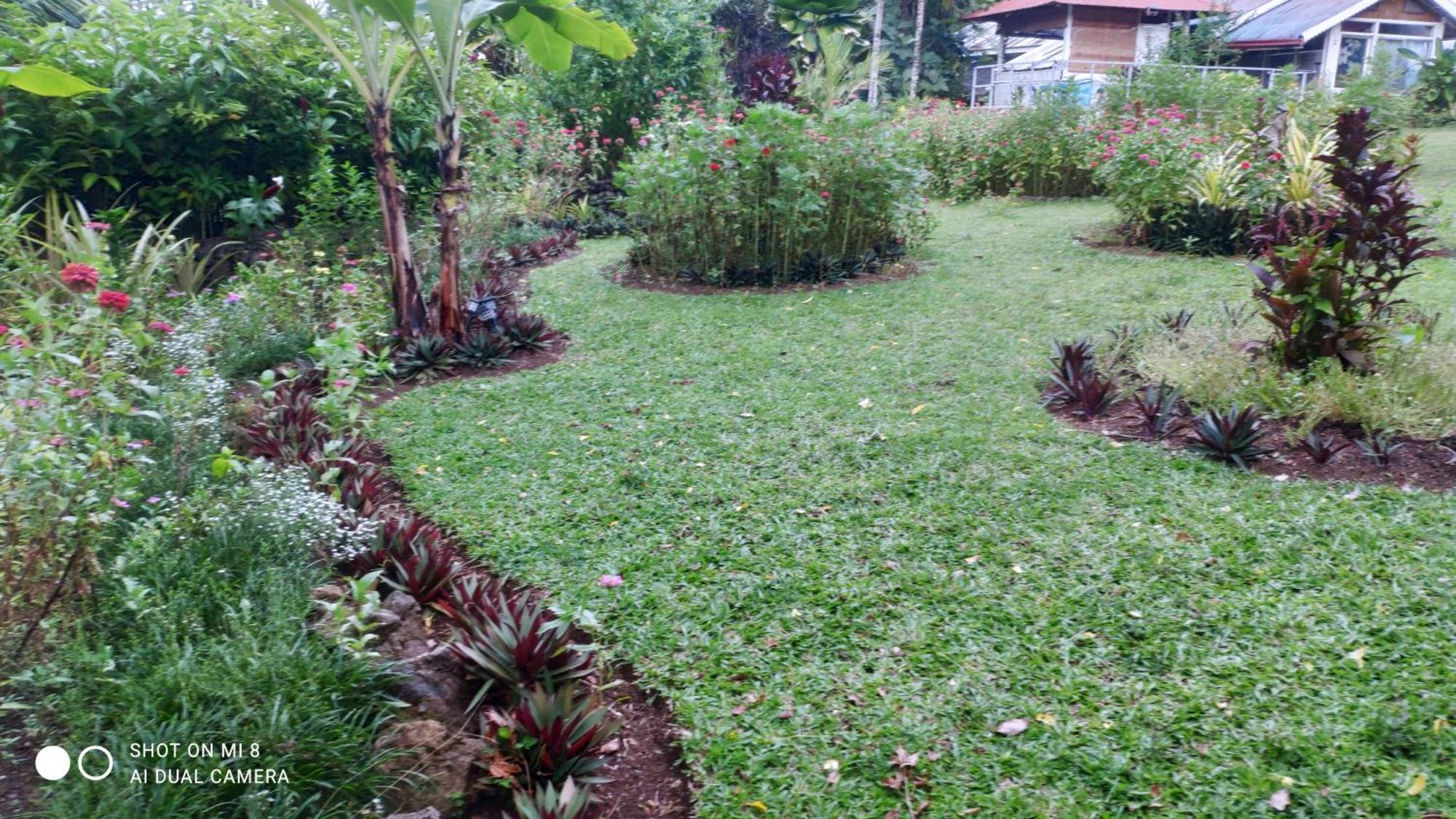 Sun House Rental Mambajao Exteriör bild