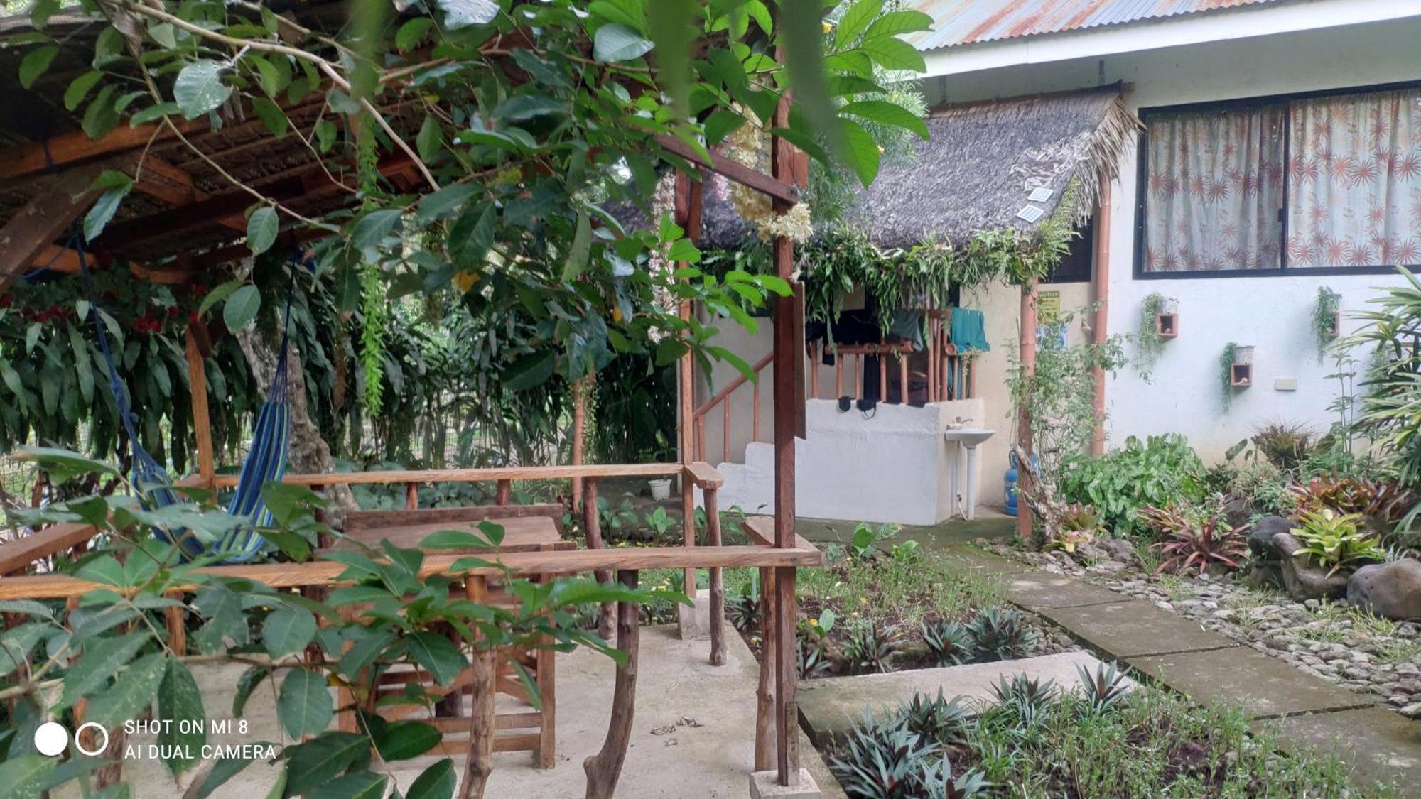 Sun House Rental Mambajao Exteriör bild