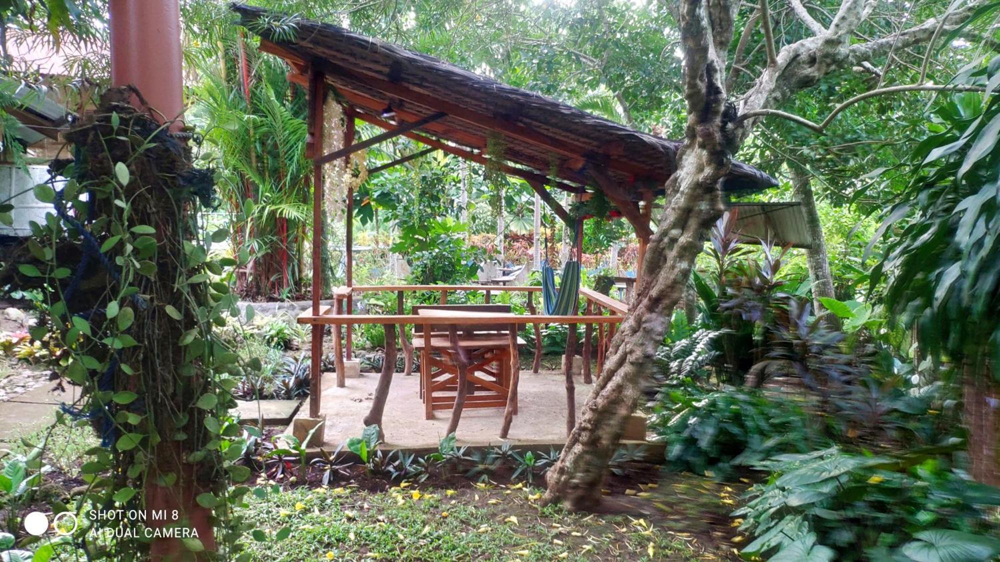 Sun House Rental Mambajao Exteriör bild